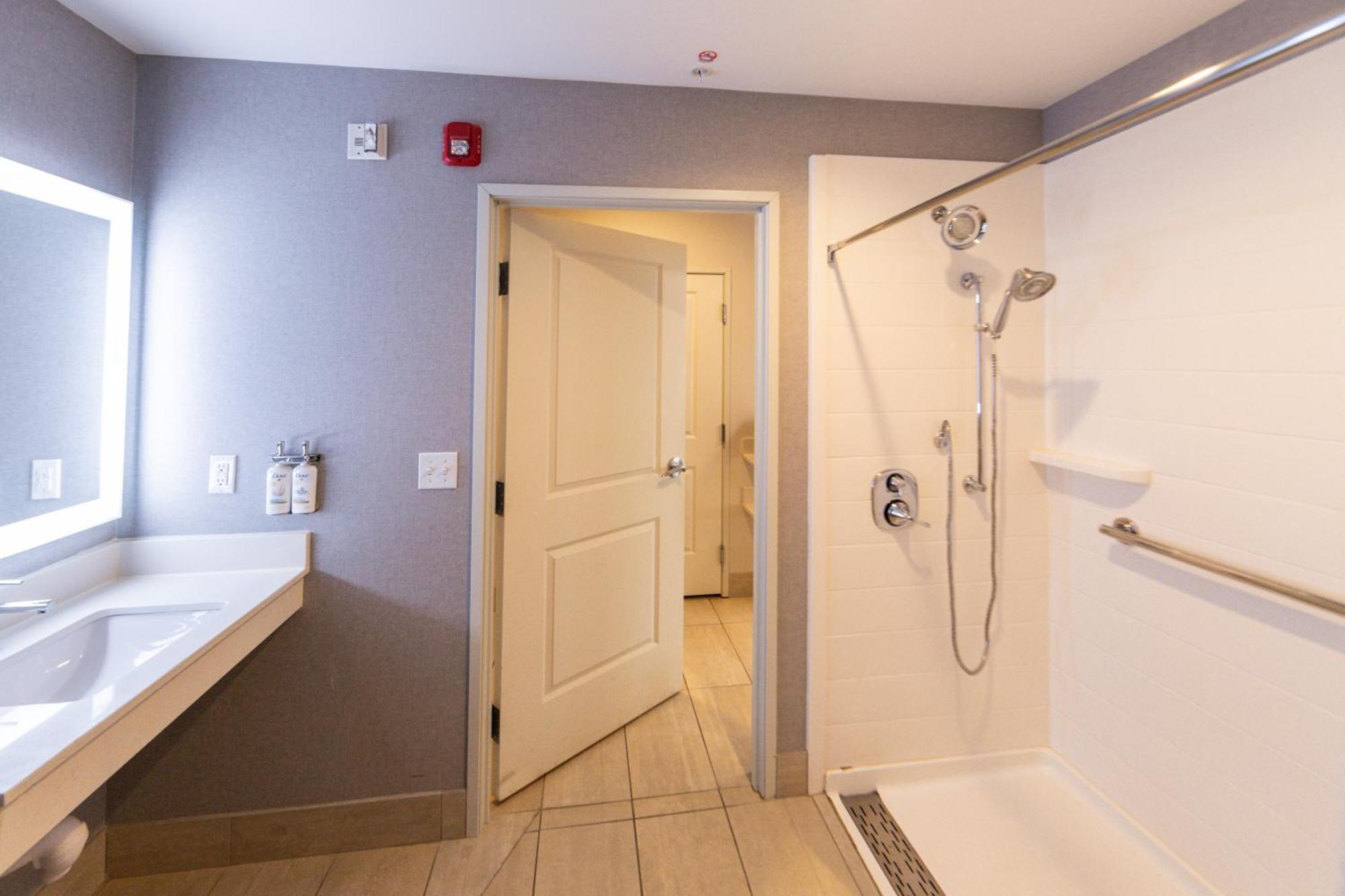 Holiday Inn Express - Grand Island By Ihg Exterior foto